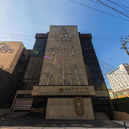 Hotel Lium チョナン エクステリア 写真