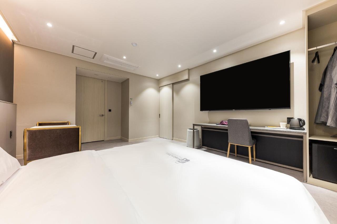 Hotel Lium チョナン エクステリア 写真