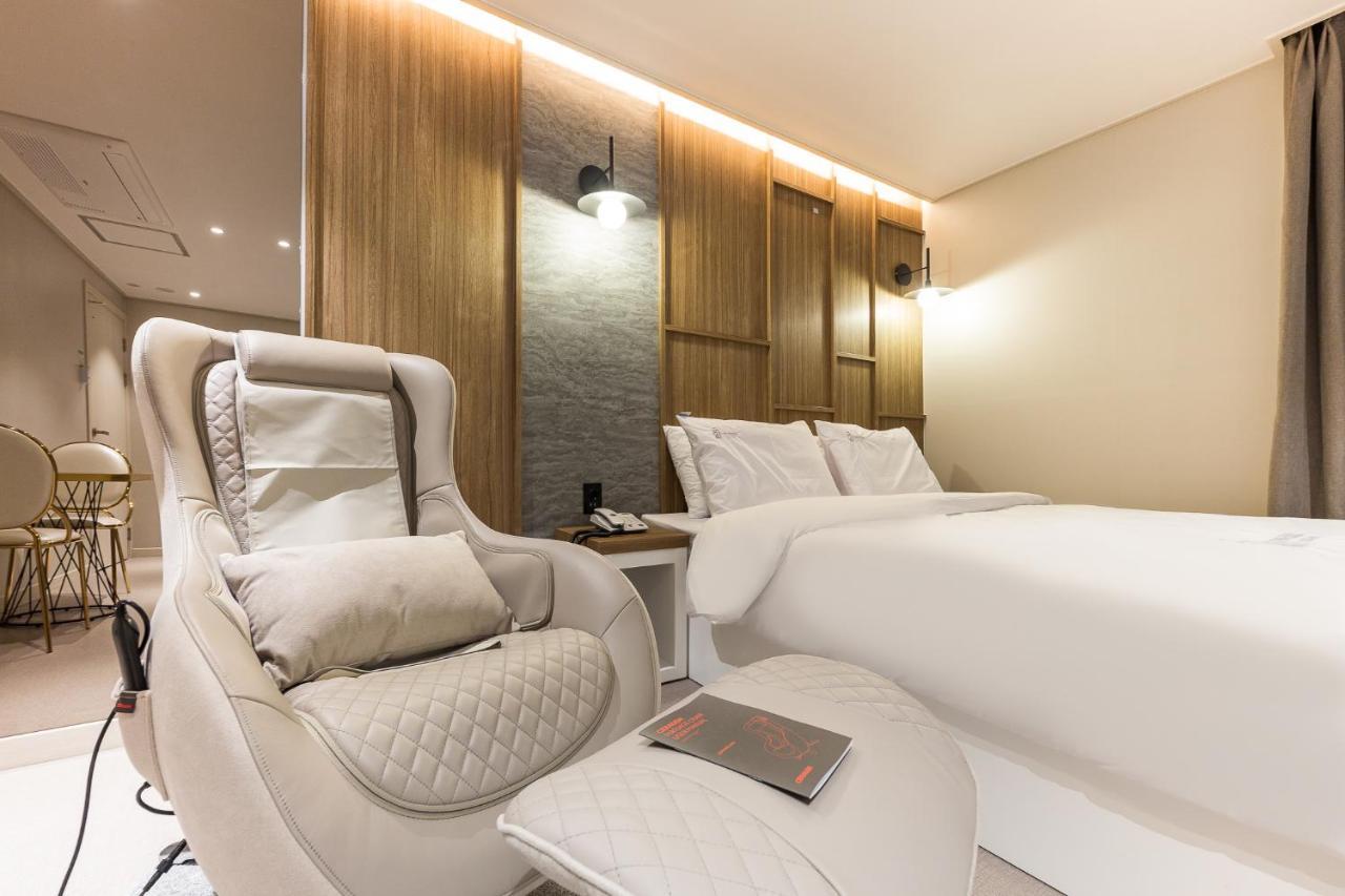 Hotel Lium チョナン エクステリア 写真