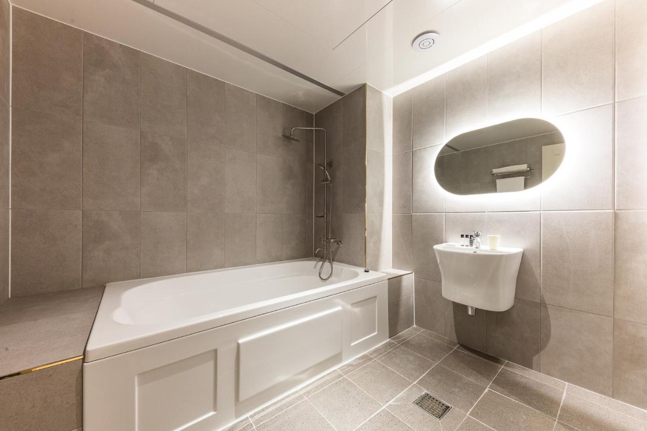 Hotel Lium チョナン エクステリア 写真
